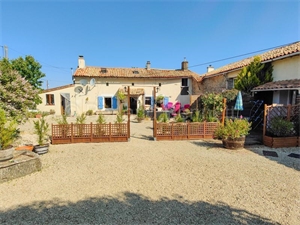 maison en pierres à la vente -   79120  LEZAY, surface 211 m2 vente maison en pierres - UBI478974218